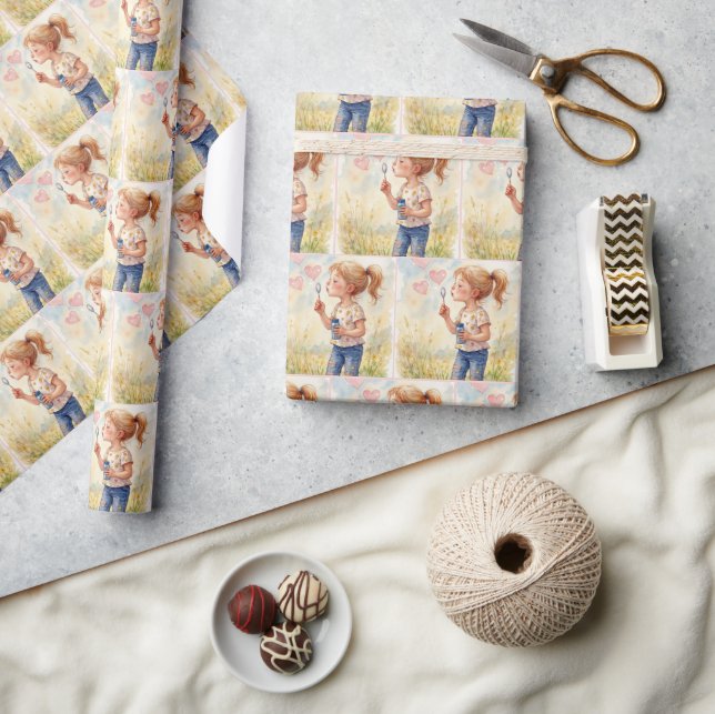 Flickor som blåser hjärtbubblor i vattenfärg presentpapper (Hantverk)