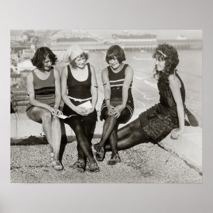 Flickor vid Atlantic City Beach, 1922. Gammalt fot Poster