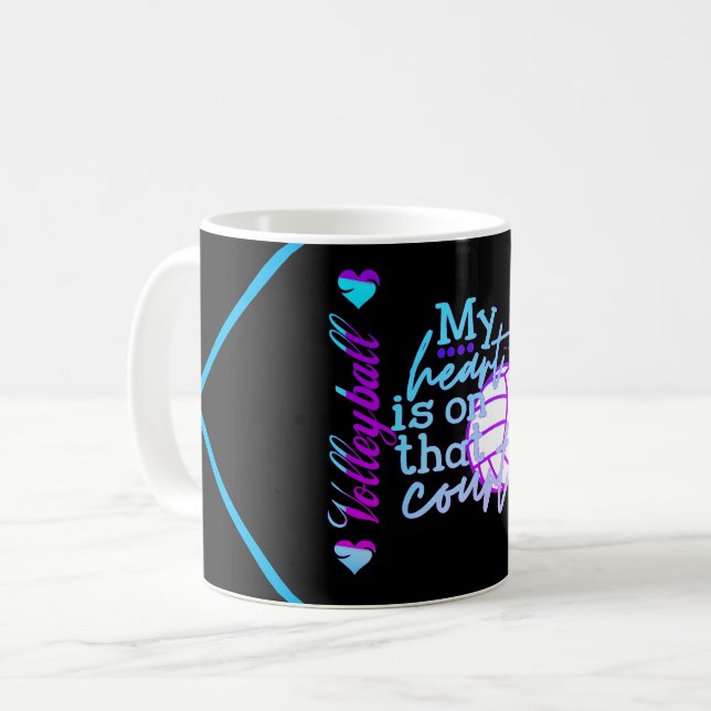 Flickor Volleyball Mitt hjärta är på domstolen Kaffemugg (Framsida vänster)