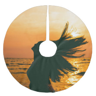 Flicksilhuett, havsolnedgång, frihet. julgransmatta borstad polyester