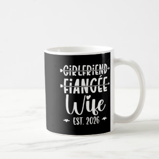 Flickvän fästmö fru 2026 gift bröllop kaffemugg