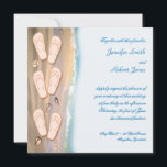 Flinflip flops om inbjudan till Beach-bröllop<br><div class="desc">Den här vackra och elegant designen, som heter Flinflip flops på Beach Wedding, har en ljusvit bakgrund. På den lämnat sidan är ett tunt gräns som visar en sandstrand. Även på den lämnat sidan är det flinflip flops som är utformat. Skicka e-post om du vill matcha design och produkter eller...</div>
