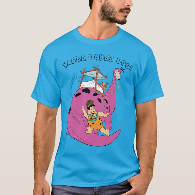 Flintstones | Fred Sliding Down Svan Tee (Framsida)