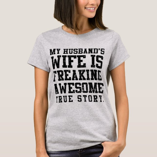 Flippa ur den enorma frun t-shirt (Framsida)