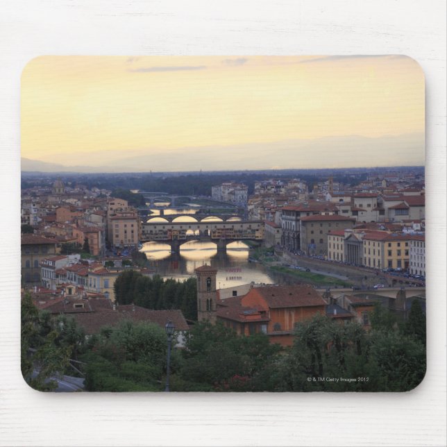 Floden Arno och Ponte Vecchio i Florens. Musmatta (Framsidan)