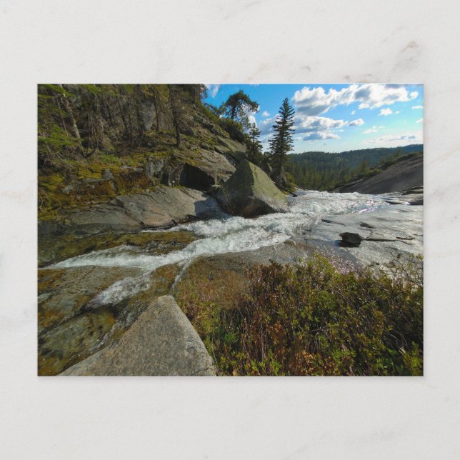 Floden av A Cliff Vykort (Framsida)