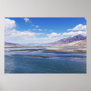Floden Brahmaputra och bergslandskapet - Tibet Poster