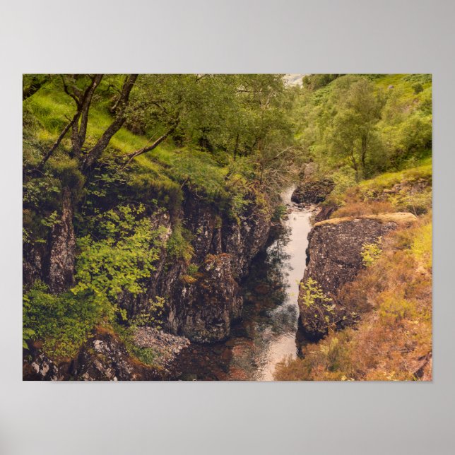Floden Coe Waterfall Poster (Framsidan)