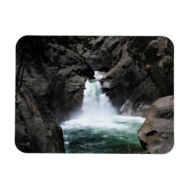 Floden Falls, Kung Canyon, CA Magnet (Horisontell)