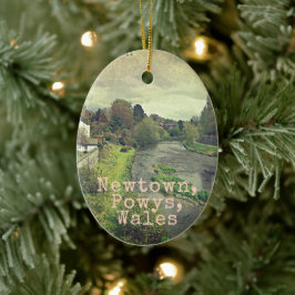 Floden Hafren i Newtown, Powys, Wales Julgransprydnad Keramik