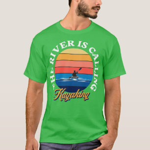 Floden kallar Kayaking Illustration Art Des T Shirt