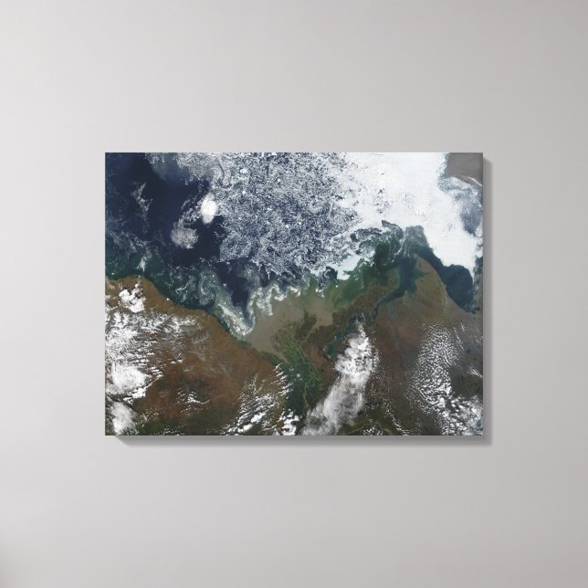 Floden Mackenzie ligger i Mackenzie Bay Canvastryck (Framsida)