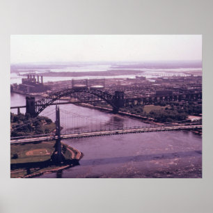 Floden och Queens, New York Poster