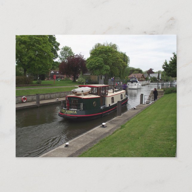 Floden Thames vid Chertsey Lock Postcard Vykort (Framsida)