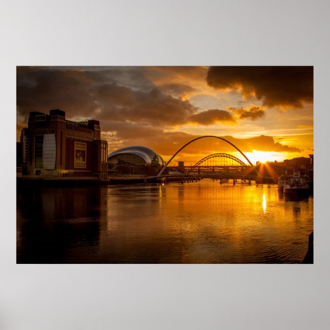 Floden Tyne vid Sunset Poster (Framsidan)