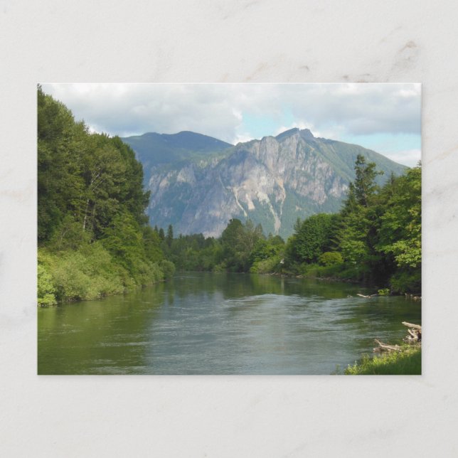 Floden vid Mt. Si Foot of Mt. Vykort (Framsida)