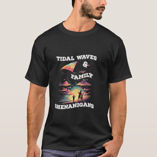 FLODVÅGOR OCH FAMILJ T SHIRT (Framsida)