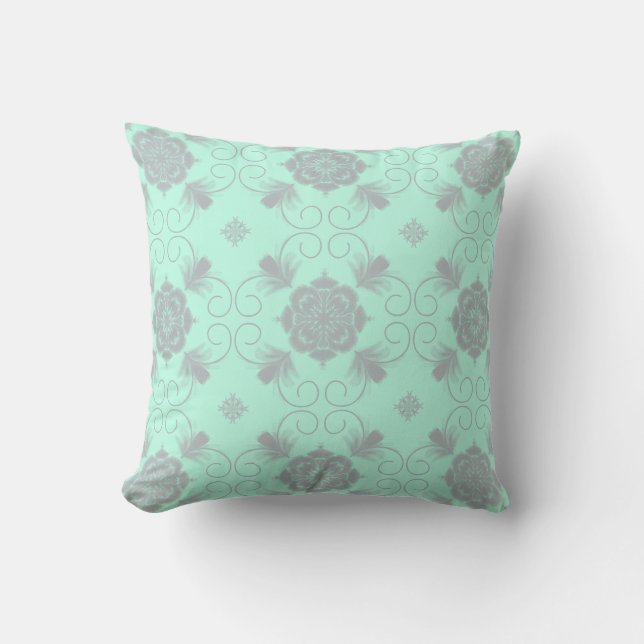 Flora Royale Decorative Throw Pillow Kudde (Framsida)