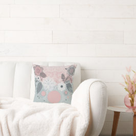 Floral and Leaf Design in Lace style Kudde