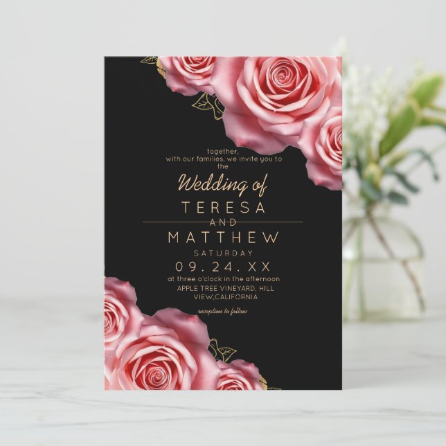 Floral Blush Pink and Black Modern Wedding Inbjudningar (Stående Fram)
