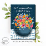Floral Bouquet in Navy Blue mug Birthday Kort<br><div class="desc">Give this vibrant bouquet of pink, orange and yellow flowers in a navy blue mug as a birthday present. The full bunch of watercolor florals stand out against a textured navy blue background and unique tablecloth. The words, "Here's hoping your birthday is as beautiful as you!" The inside message says,...</div>