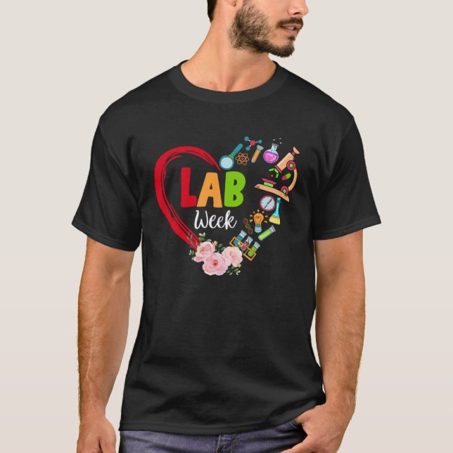 Floral Heart Lab Week 2023 Medical Laboratory Tech T Shirt (Framsida)