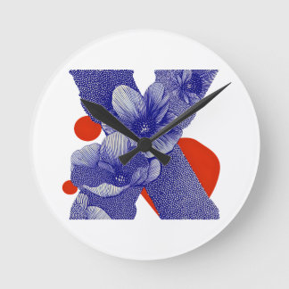 Floral Letter X – Bold Geometric Botanical Design Rund Klocka