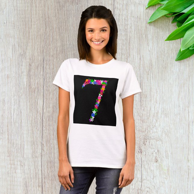 Floral Number Seven Botanical Flower Design T Shirt (Skapare uppladdad)