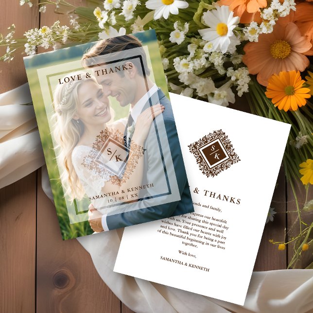 Floral Ornate Frame in Diamond Shape with Initials Tack Kort (Floral Ornate Frame in Diamond Shape with Initials Photo Wedding Thank You Card with Vellum.)