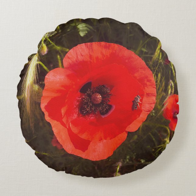 Floral Poppy Dream – Botanical Fantasy Wildflowers Rund Kudde (Framsidan)