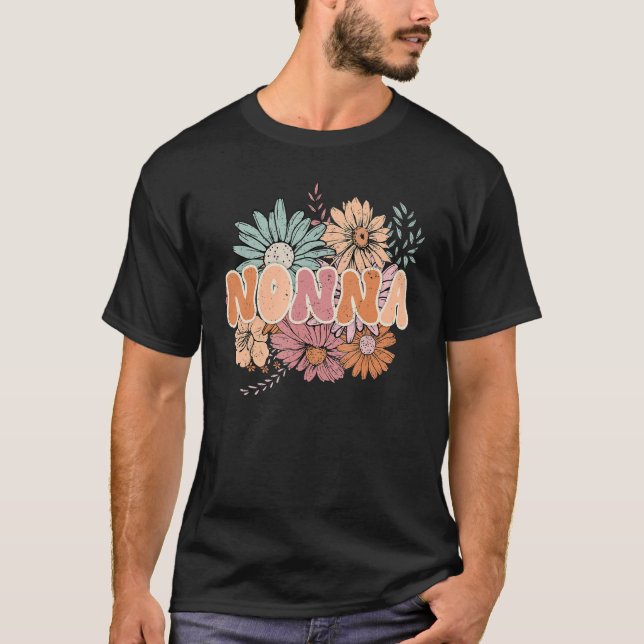 Floral Retro Nonna Groovy Best Nonna Ever  Mother  T Shirt (Framsida)
