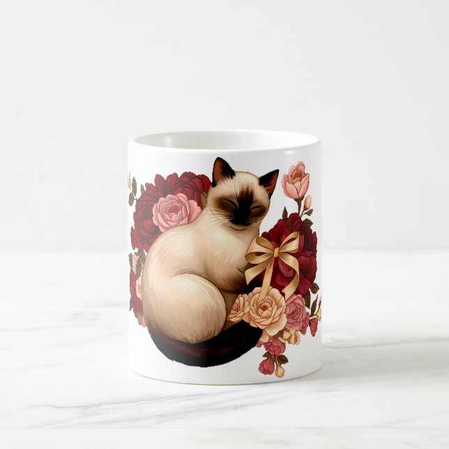 Floral Serenity: Curled Siamese Cat in Bloom Kaffemugg (Center)