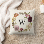 Floral Watercolor Wreath Monogram Beige Kudde<br><div class="desc">Customizable pillow featuring a burgundy,  pink and white floral watercolor wreath with green foliage accents. This elegant wreath frames a classic black monogram. Easy to personalize and makes a great gift.</div>