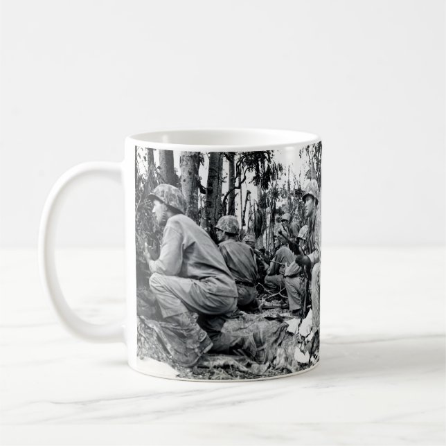 Flottor för WWII US på Peleliu Kaffemugg (Vänster)