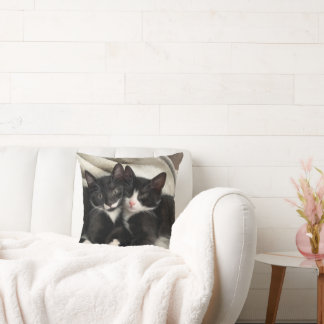 Flower and Happiness Kittens Pillow Kudde