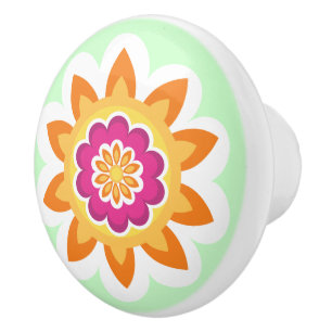 Flower Fusion_Geometric Sunburst_Poppy Fuchsia_gr Knopp