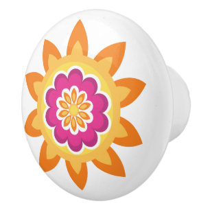 Flower Fusion_Geometric Sunburst_Poppy Fuchsia Sol Knopp