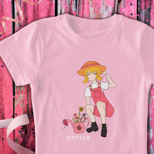Flower Girl med Watering kan Blond Hair Namn T Shirt (Skapare uppladdad)