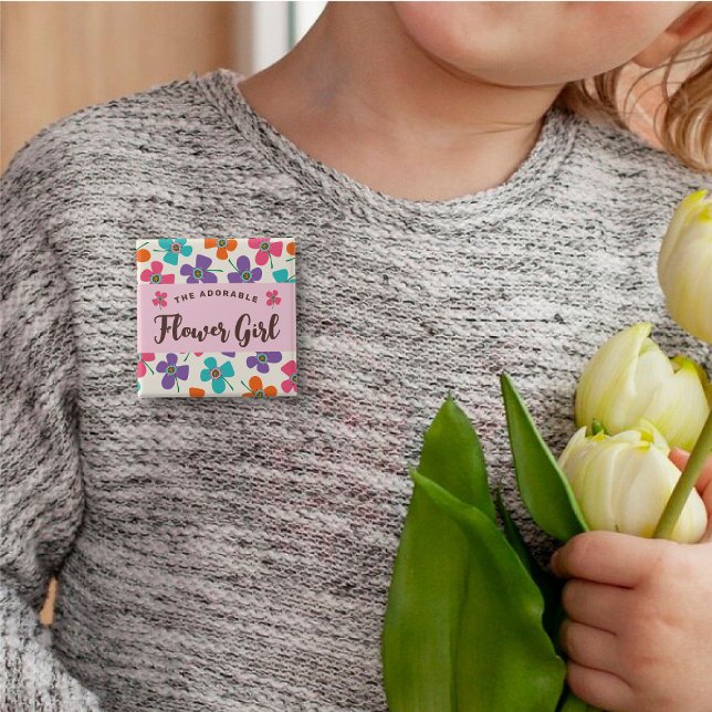 FLOWER GIRL Roligt Daisy Pop Cute Bröllop Namn bri Knapp (The Adorable FLOWER GIRL Colorful Fun Daisies Pop Cute Wedding Name Tag Button @ fat_fa_tin)