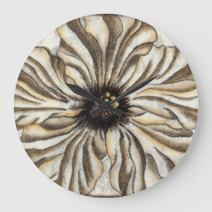 Flowerhead Fresco på Tan Background Stor Klocka
