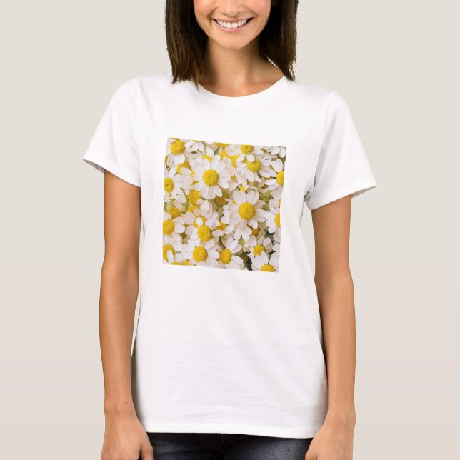 Flowers | Bunch of Chamomiles T Shirt (Framsida)