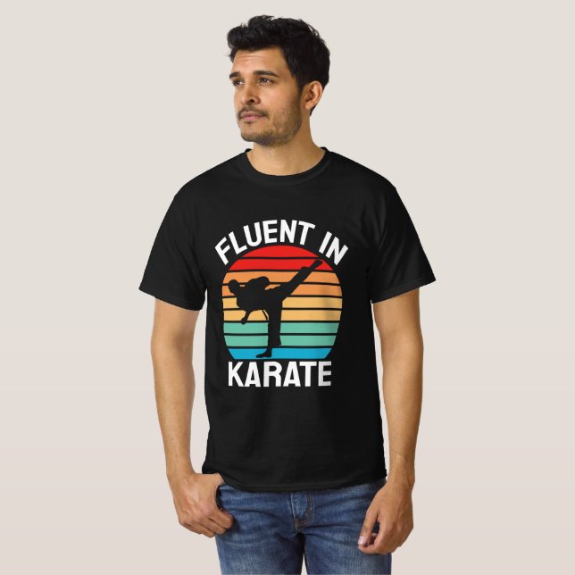 Fluent in Karate Funny Karate T Shirt (Hel framsida)