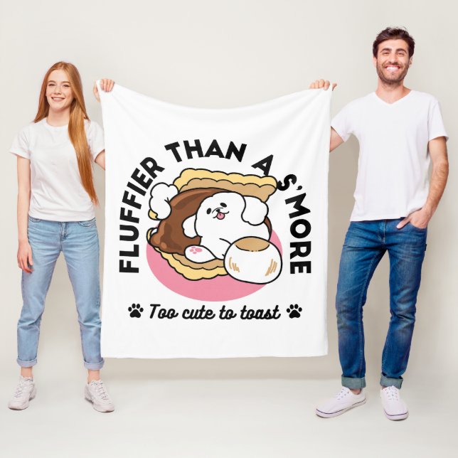Fluffier Than a S'more - Cute Hund and Dessert Pun Fleecefilt (På plats)