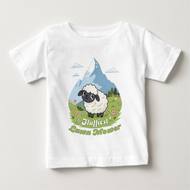 Fluffiest Lawn Mower – Adorable Blacknose Sheep T Shirt (Framsida)