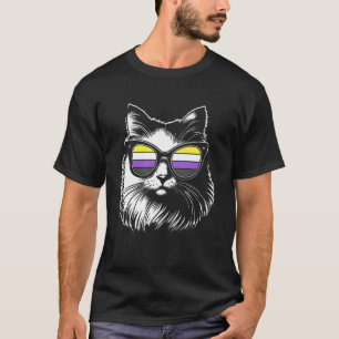Fluffig katt med icke-binära stolthetsglasögon Rol T Shirt