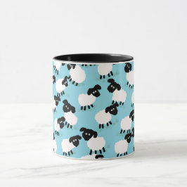 Fluffiga får på babyblått mugg