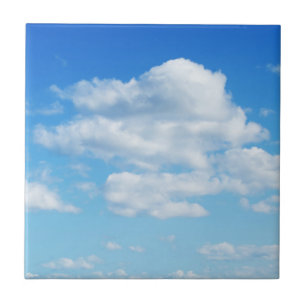 Fluffy Clouds och Blå himmel Kakelplatta