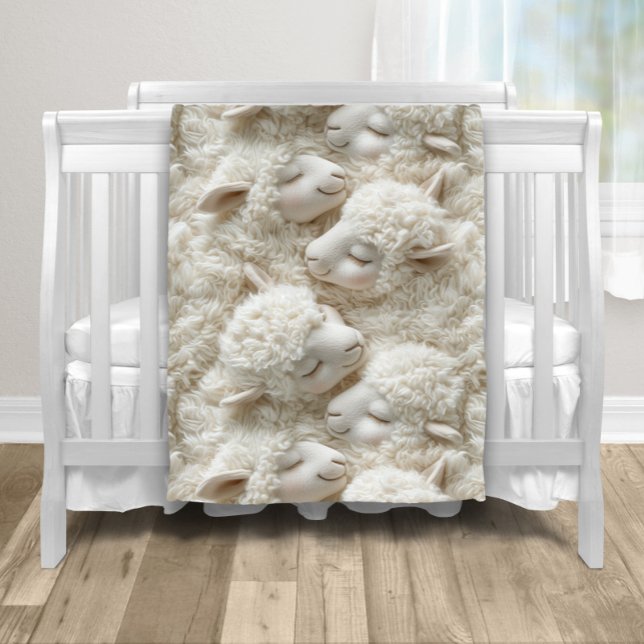 Fluffy Lamb Baby Fleecefilt (Cute fluffy lamb neutral baby blanket. You can add a color to the back side.)