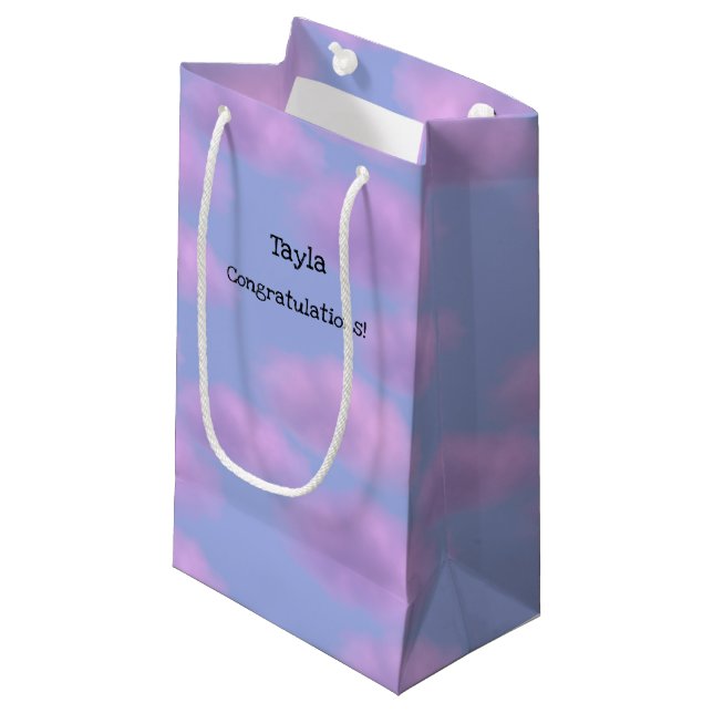 Fluffy Rosa Clouds Personlig Gift Bag (Framsidan Vinklad)
