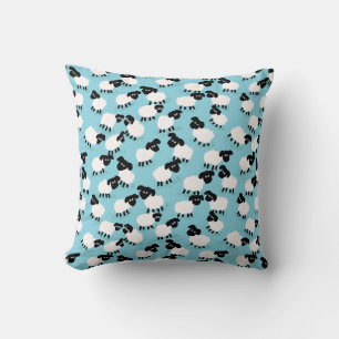 Fluffy Sheep på Baby blue Kudde
